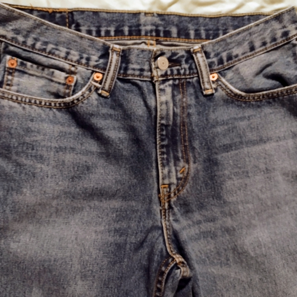Levi's 514 Jeans Medium Wash Size 33x32